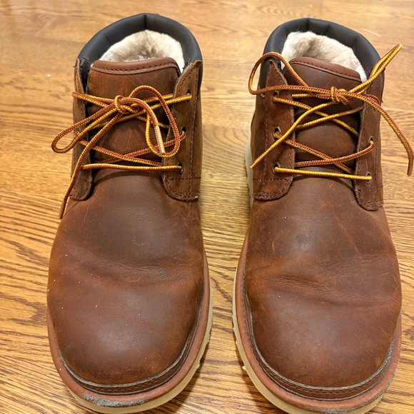 UGG Men's Neumel Chestnut Leather Boots - Picture 4 of 8